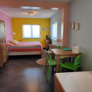 Kamer met een Queen Size Bed